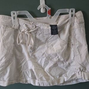 Faded Glory Cream Skorts Lightweight Casual Wear